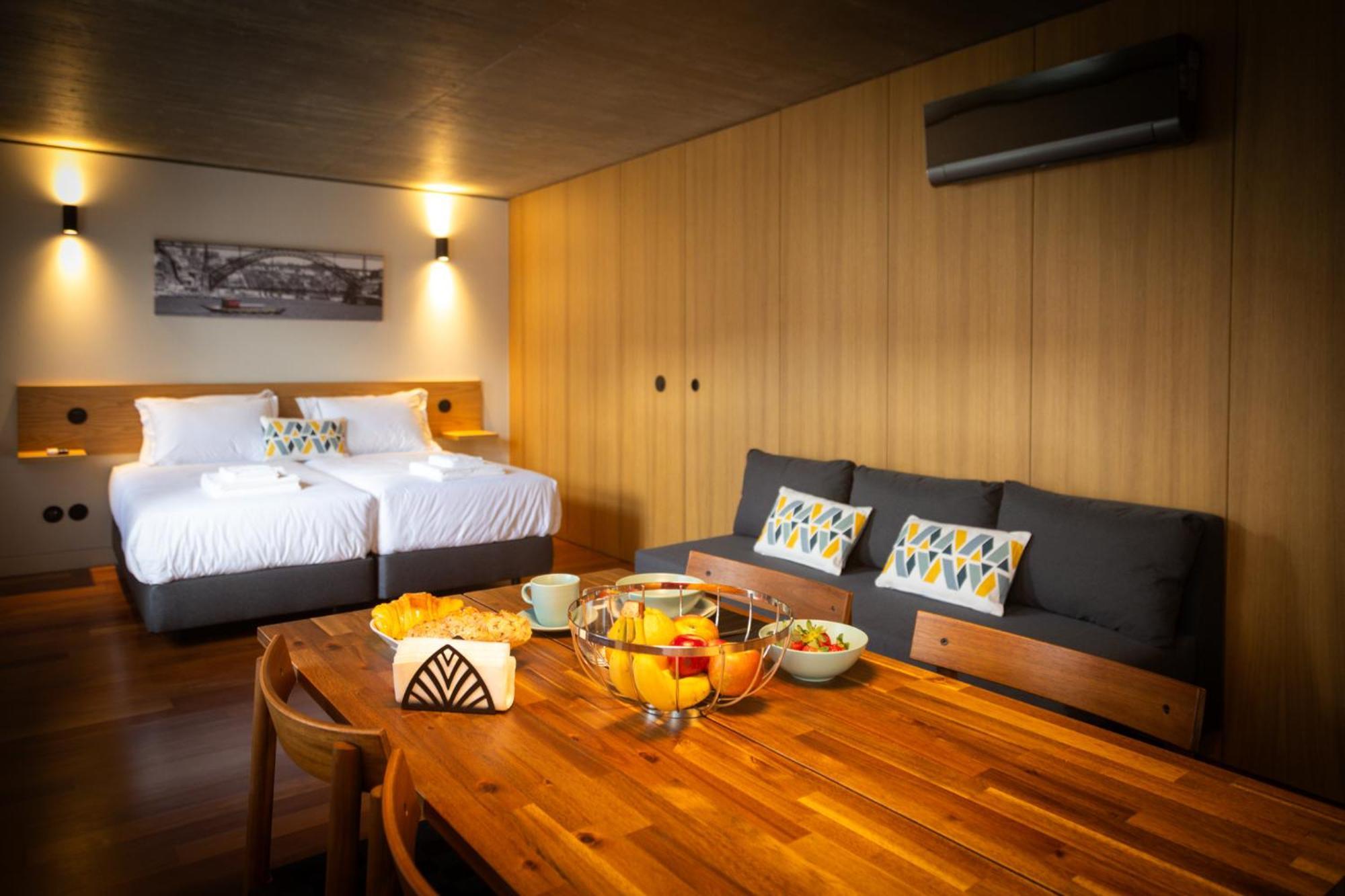 Fervenca Suites 加亚新城 外观 照片